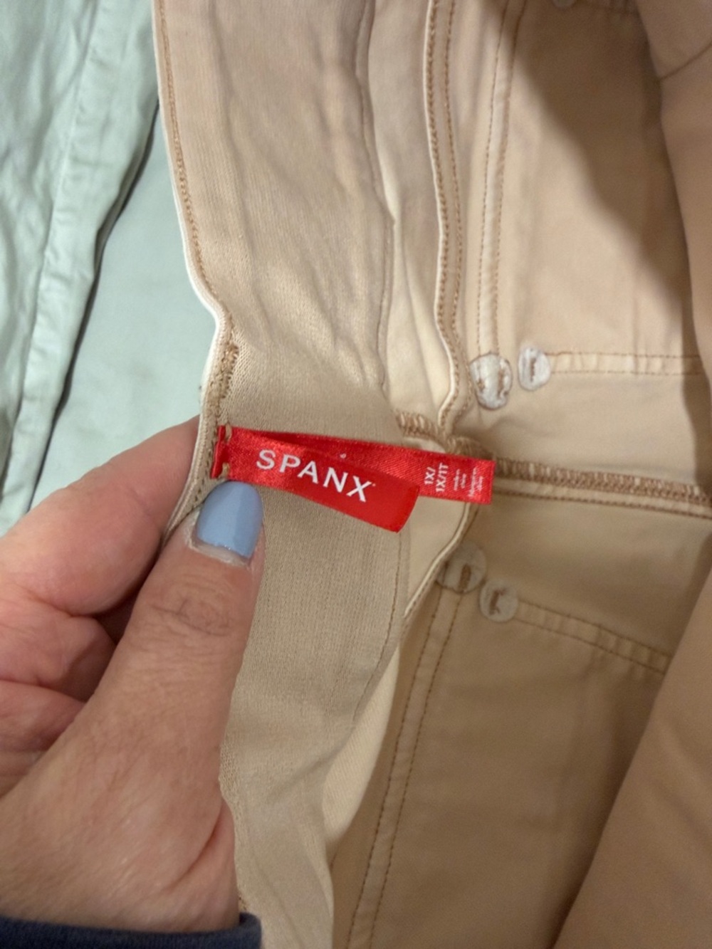 Spanx EUC Light Pink Wide Leg Cropped Pants - Picture 2 of 3